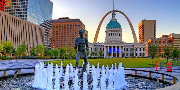 Experience the Culture of these St. Louis Hotels