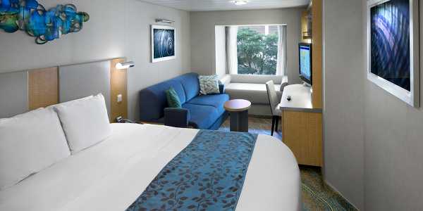 Allure of the Seas - Central Park View Stateroom