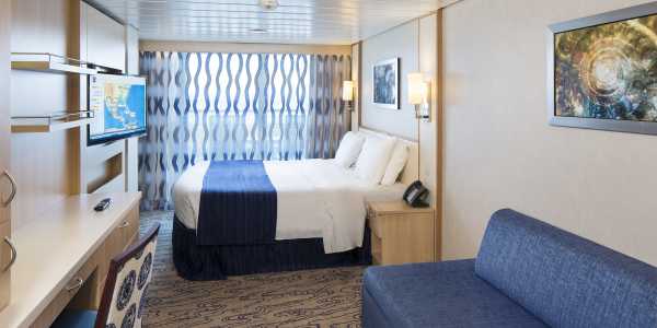Freedom of the Seas - Deluxe Ocean View Stateroom