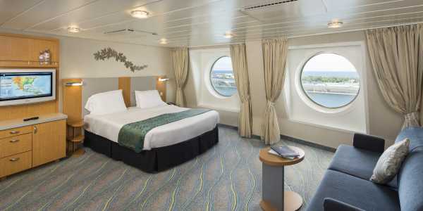 Allure of the Seas - Family Ocean View Stateroom