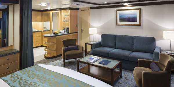 Allure of the Seas - Grand Suite w/ Balcony