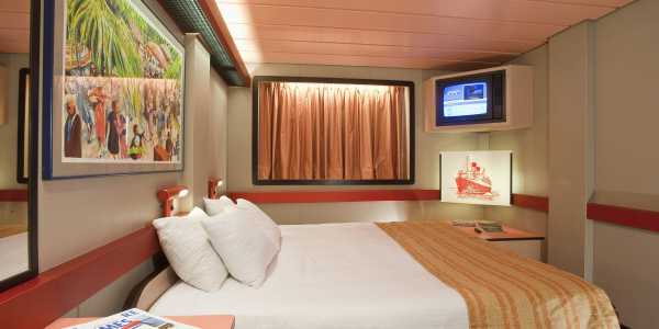 Carnival Fantasy - Interior Stateroom