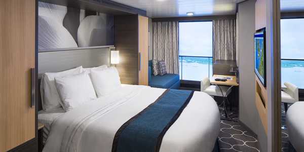 Symphony of the Seas - Interior Stateroom w/ Virtual Balcony