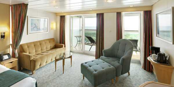 Freedom of the Seas - Junior Suite Stateroom