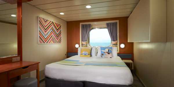 Norwegian Dawn - Oceanview Stateroom