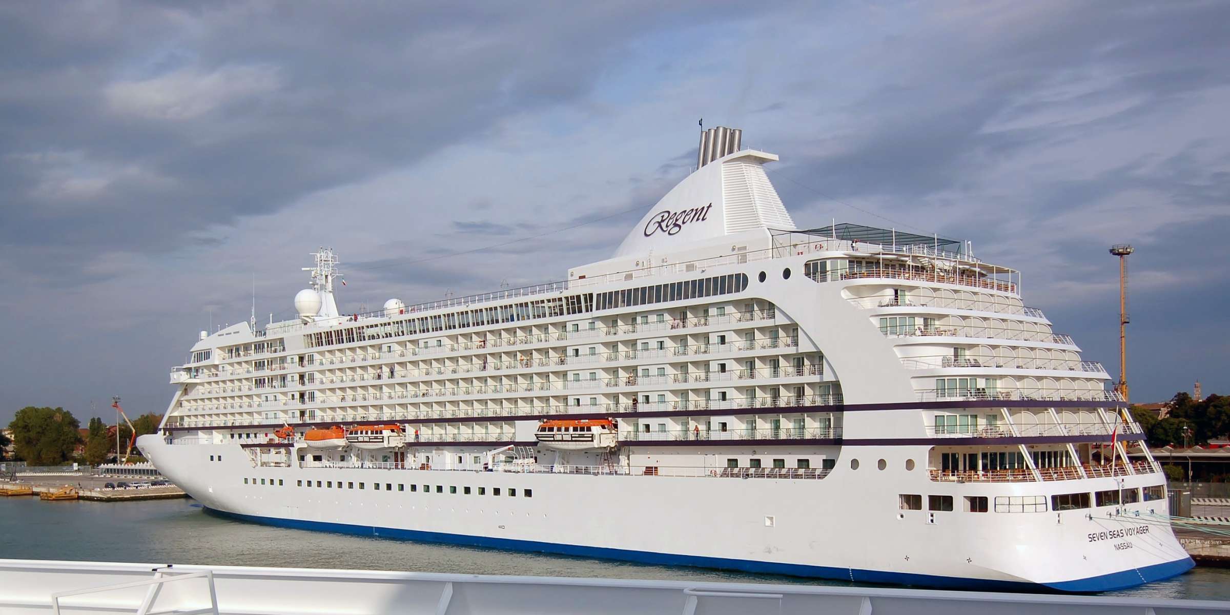 Regent Cruises Luxury Cruises On Regent Seven Seas Voyager