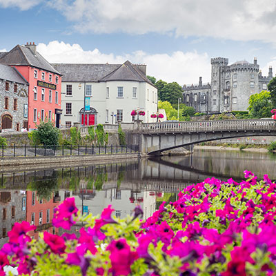 Air and 6-Nt Ireland's Top Attractions w/ Rental Car